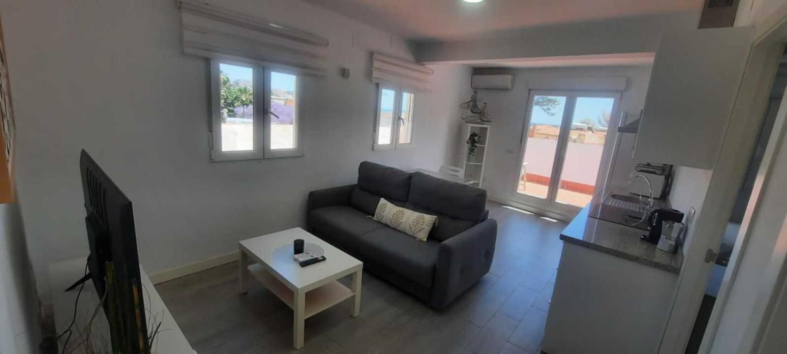 شقة Atico Con Terraza Frente Playa Pedregalejo مالقة المظهر الخارجي الصورة