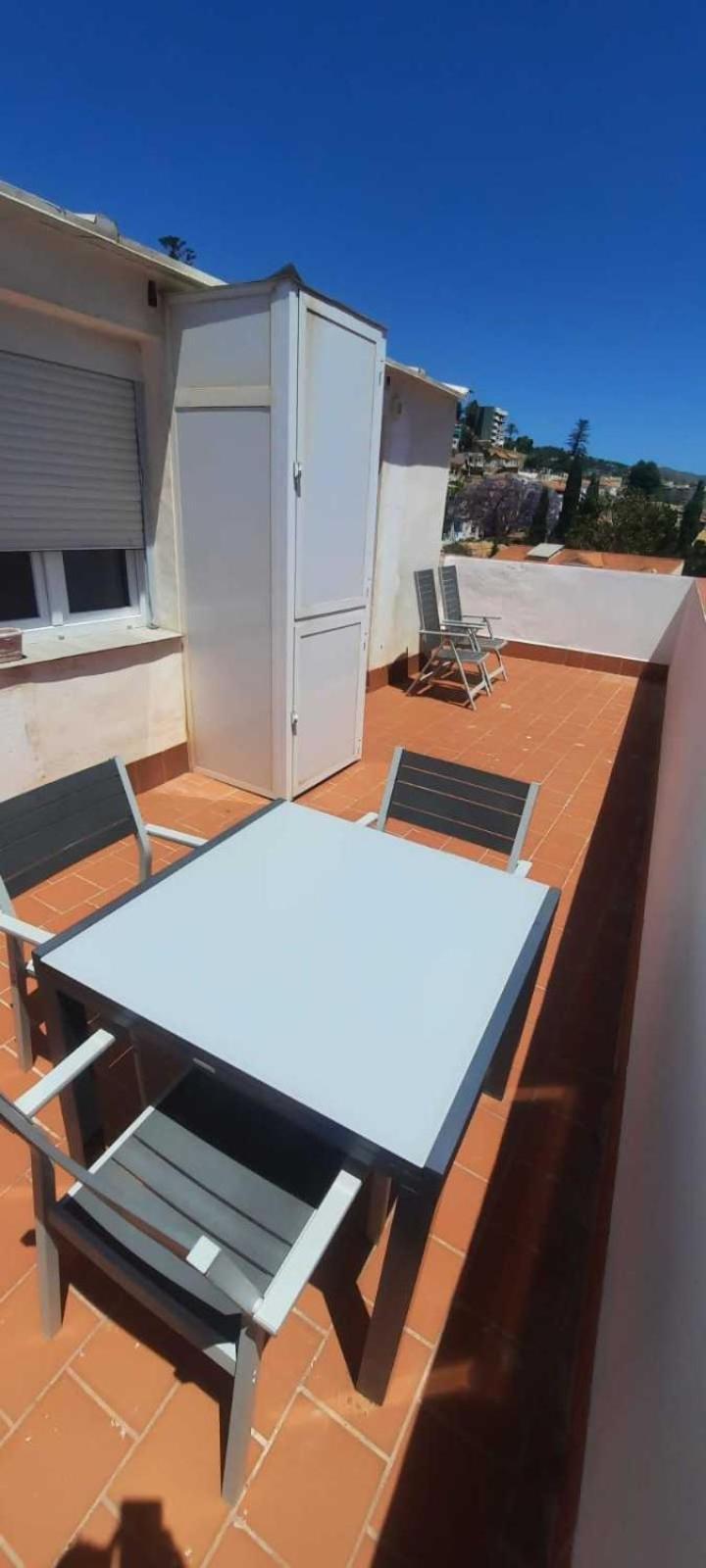 شقة Atico Con Terraza Frente Playa Pedregalejo مالقة المظهر الخارجي الصورة